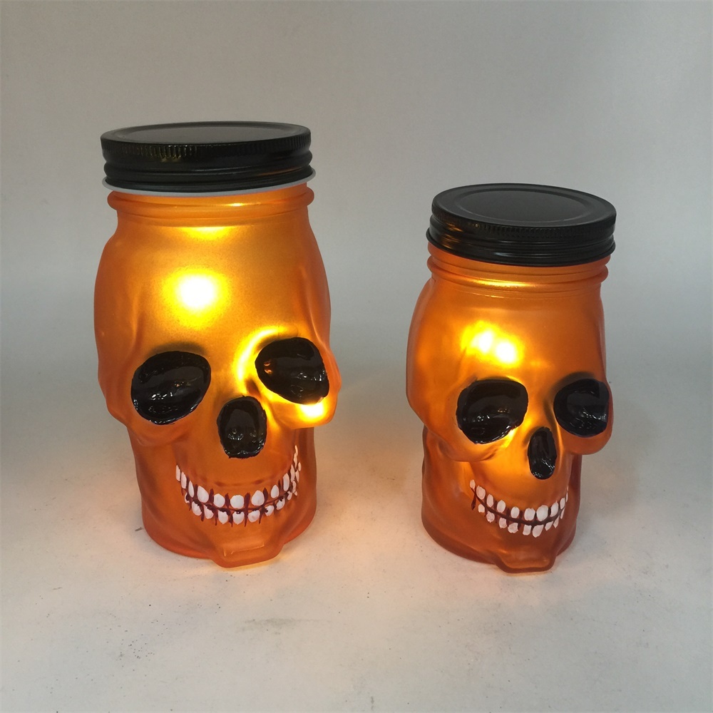 Decorative glass skull for party lighting with margnet LED light