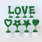 Green artificial plant set of 4 letter decor love/heart/star design table decor.